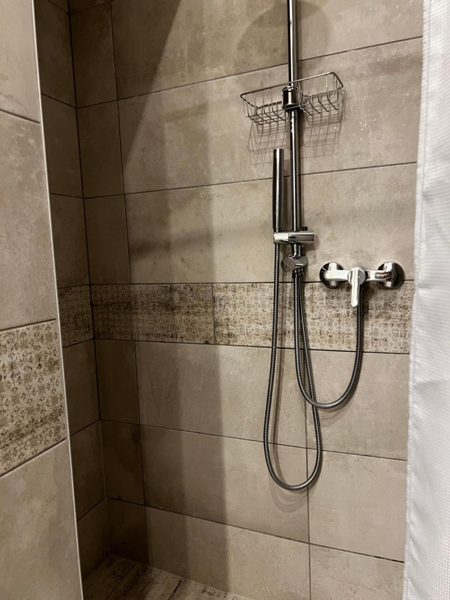 P9 By Small Home Budapest Ngoại thất bức ảnh